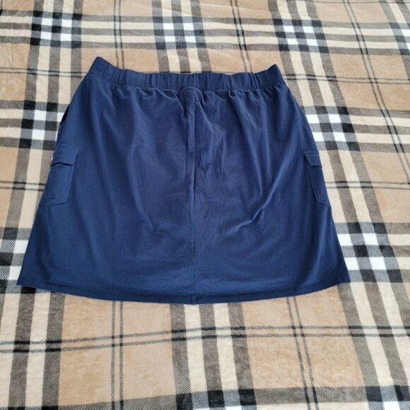 Plus size womens skort - Picture 2 of 8